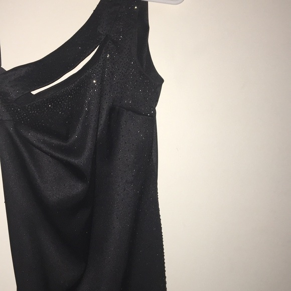 Rampage Black One Shoulder Gown - Picture 4 of 7